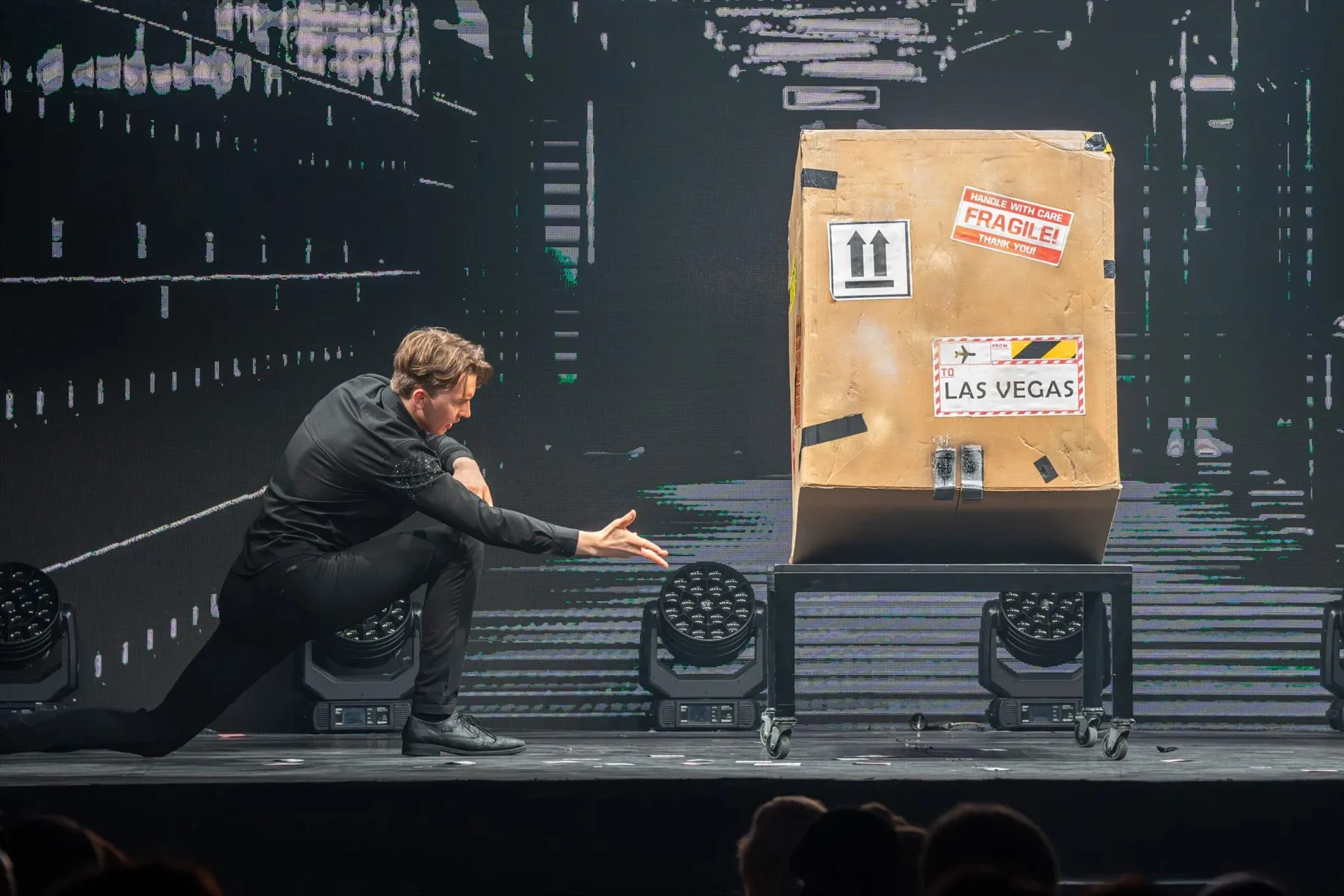 Nigel Otermans live wahrend einer One-Man-Show